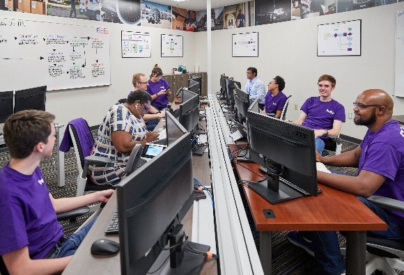 UMRF Ventures IT help desk support team assisting clients